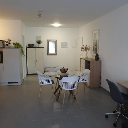 Apartment Kiara Premantura Exterior photo